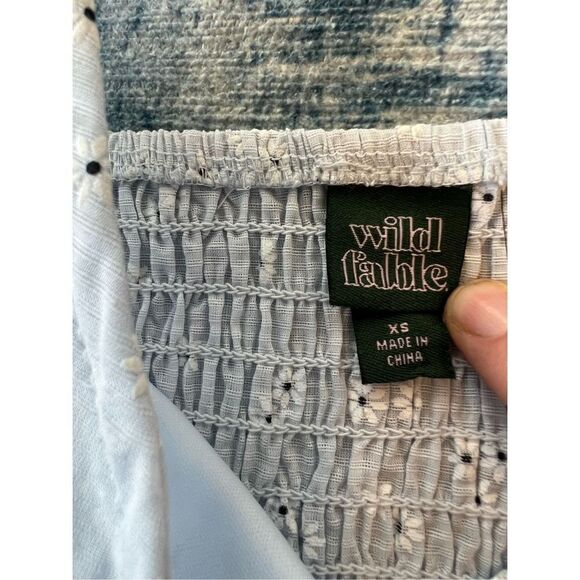 Wild Fable Powder Blue White Daisy Ruffle Faux Wrap Romper XS - Picture 4 of 9